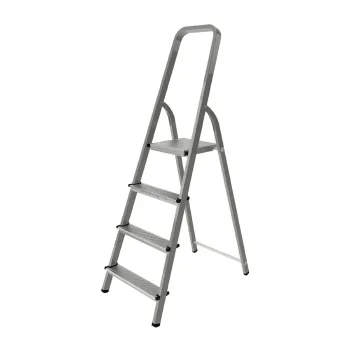 Изображение товара Стальная стремянка 4 ступени высота 0,84м для ремонта и работы Изображение товара Стальная стремянка 4 ступени высота 0,84м для ремонта и работы