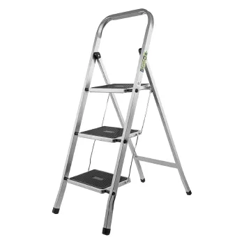 Изображение товара Стремянка стальная 3 ступени с противоскользящими накладками 0,68м Сибртех Изображение товара Стремянка стальная 3 ступени с противоскользящими накладками 0,68м Сибртех