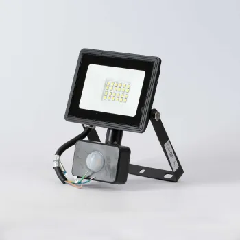 Изображение товара Прожектор светодиодный уличный 30 Вт IP54 с датчиком движения IEK Изображение товара Прожектор светодиодный уличный 30 Вт IP54 с датчиком движения IEK