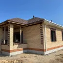 Кирпич облицовочный полуторный пустотелый М150-200 слоновая кость глубокий рустик Винзер_5