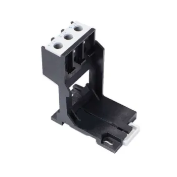 Изображение товара Блок монтажный для NR2-36 и NXR-38 CHINT надежное соединение монтажный блок Изображение товара Блок монтажный для NR2-36 и NXR-38 CHINT надежное соединение монтажный блок