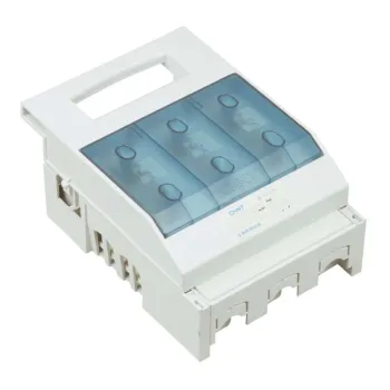 Изображение товара Трехполюсный выключатель-разъединитель CHINT NHR17-100/3 100А 400В Изображение товара Трехполюсный выключатель-разъединитель CHINT NHR17-100/3 100А 400В