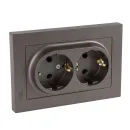 Розетка двухместная с заземлением со шторками AtlasDesign мокко IP20 Systeme Electric_1