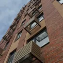 Кирпич облицовочный одинарный пустотелый М175 темно-красный флеш рустик ЛСР_5